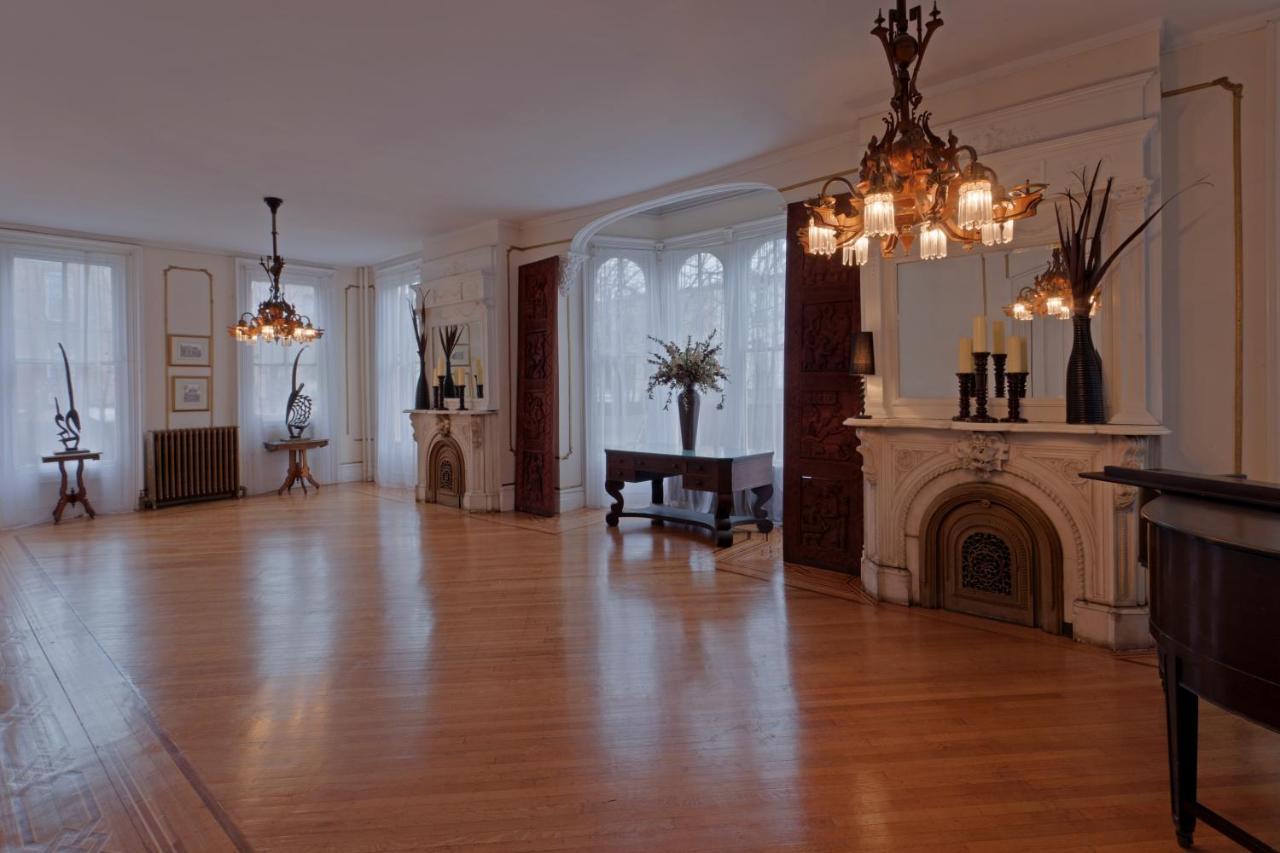 Bed and Breakfast Akwaaba Mansion Нью-Йорк Екстер'єр фото